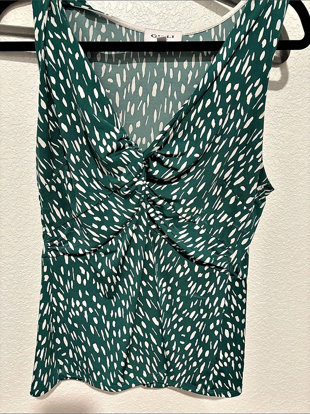 Gilli Women's Abstract Print Top Size Large Like New